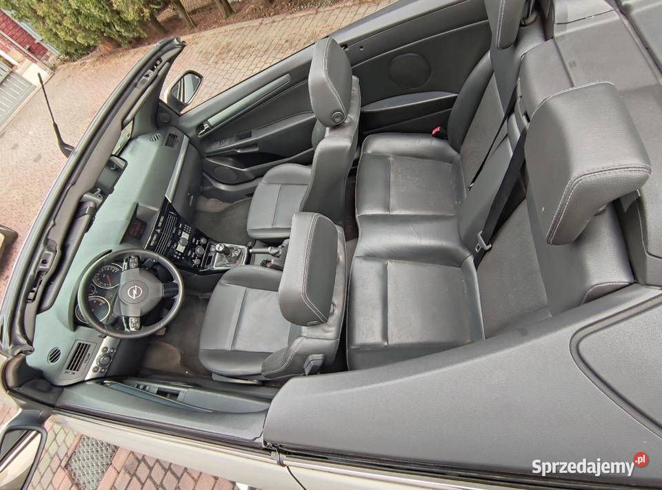 Opel Astra H Cabrio 19cdti 150 2007r 264tkm Gołotczyzna sprzedam