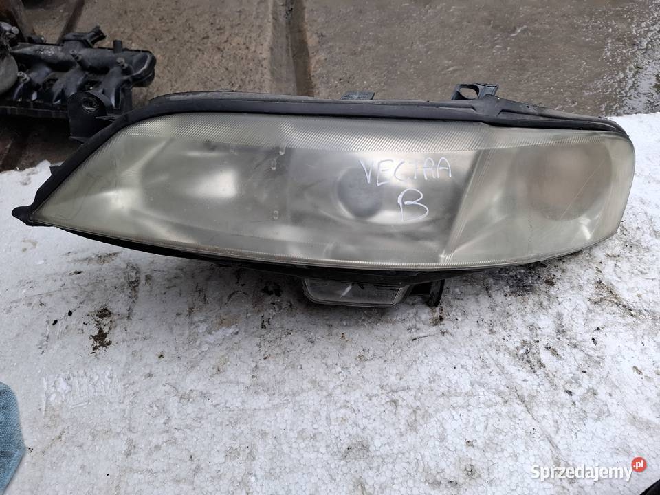 Lampa Lewa Przód Xenon Opel Vectra B osobowe Części samochodowe lubelskie Wisznice