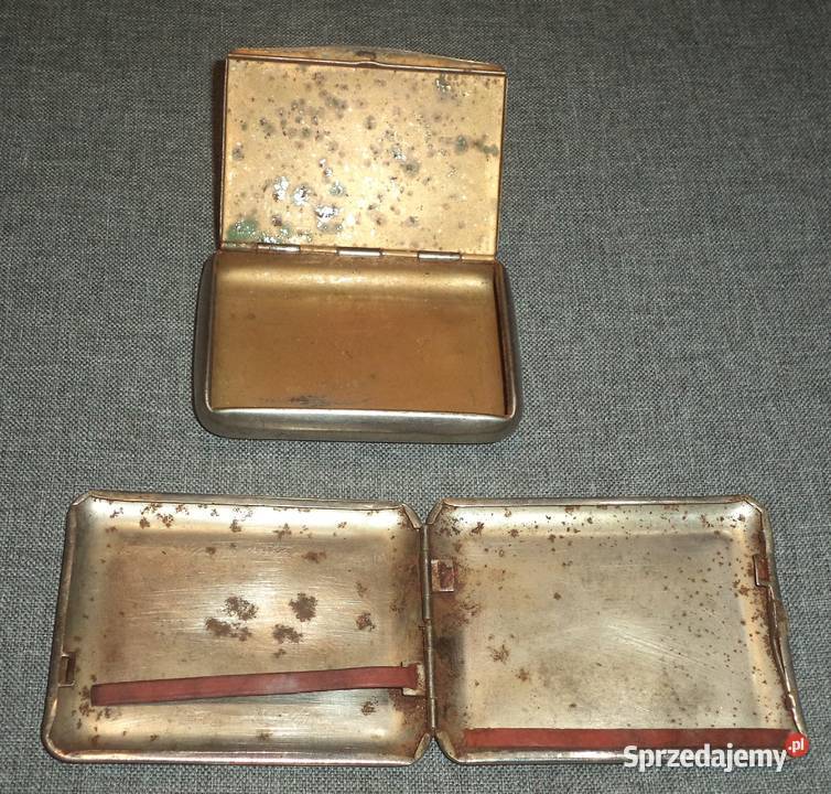 Stara metalowa tabakierka stara papierośnica śląskie Piekary Śląskie