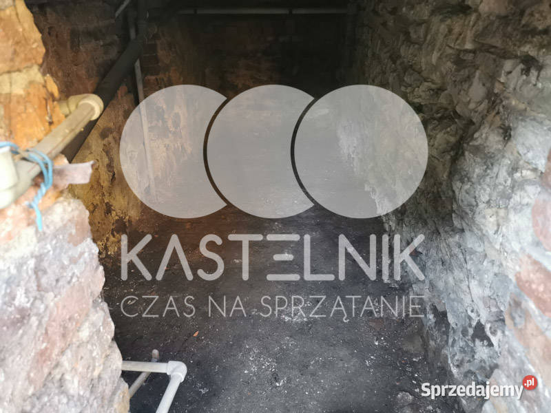 Sprzątanie zalaniach usuwanie szkód Leszno