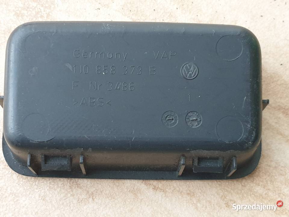 VW Golf 4Bora zaślepkapojemnik na drobiazgi 1J0 osobowe Legnica