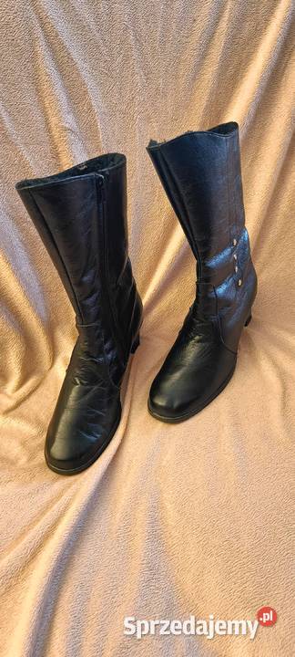 Buty zimowe damskie z cholewką na suwak Rozmiar