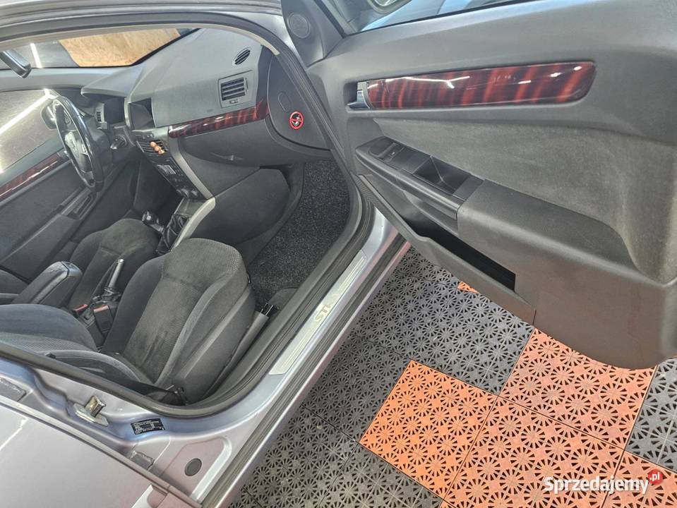 Astra H 17 cdti 1700cm3 sprzedam