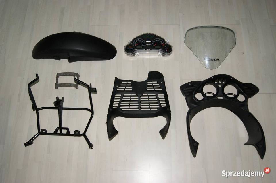 Honda Varadero 125 wszystkie części Szczecin
