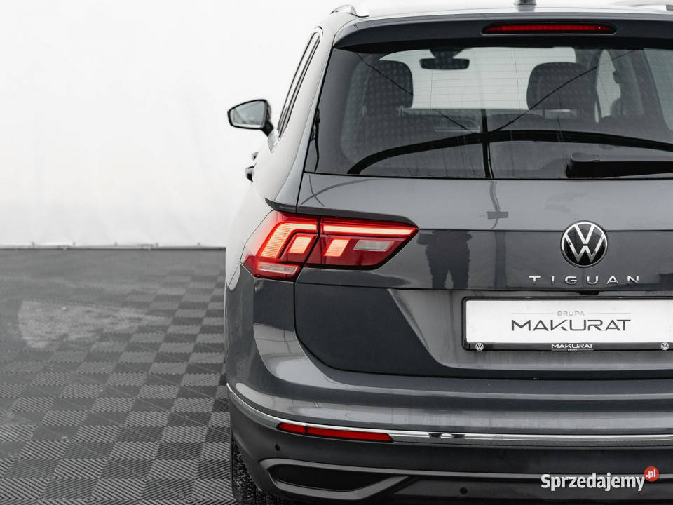 Volkswagen Tiguan GKA4596A15 TSI LIFE DSG Pępowo