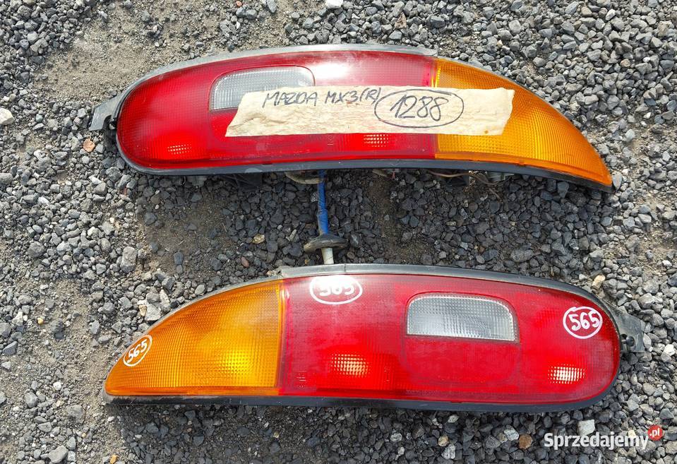 Mazda MX3 mx3 1991 1996 lampa tył tylna prawa Byków
