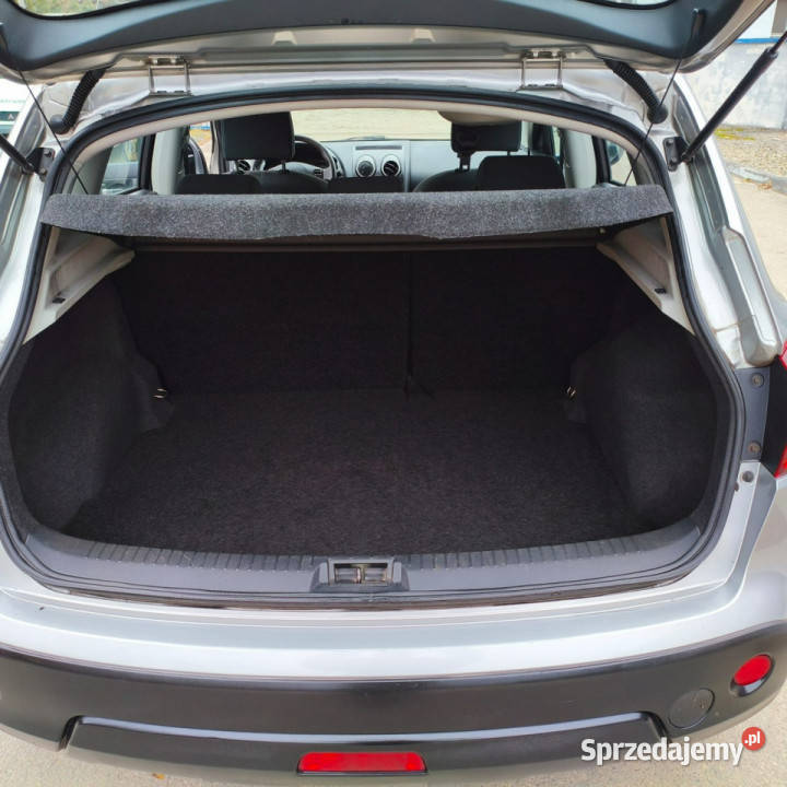 Nissan Qashqai ks serwisowa bezwypadkowy ładny I manualna Janów Lubelski