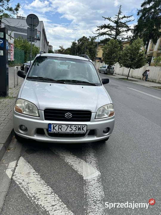 Suzuki ignis 15 benzyna 2000r sprzedam