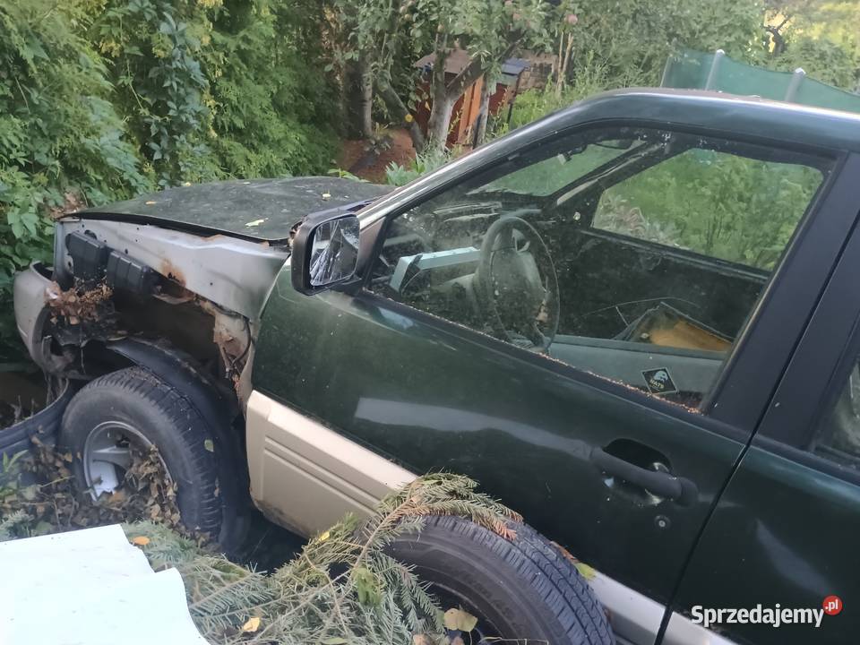 Części nissan Terrano manualna Rzeszów