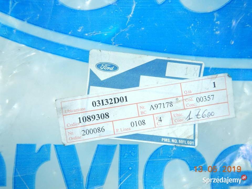 ŚLIZG ZDERZAKA TYŁ LEWY FORD FOCUS 9801