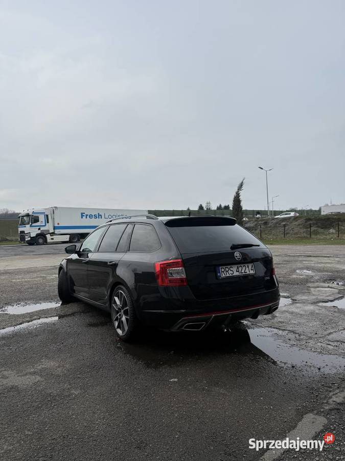 Skoda Octavia 3 RS 5E DSG Panorama Columbus El 2000cm3 Glinik