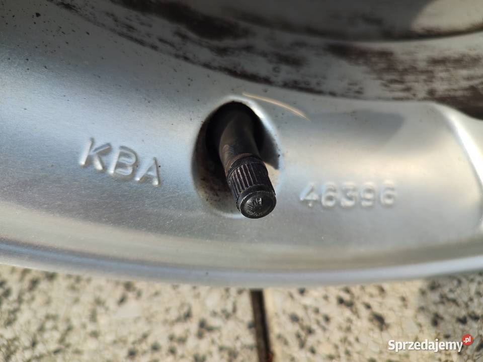 Felgi aluminiowe 16 Średnica 16" Bukowo