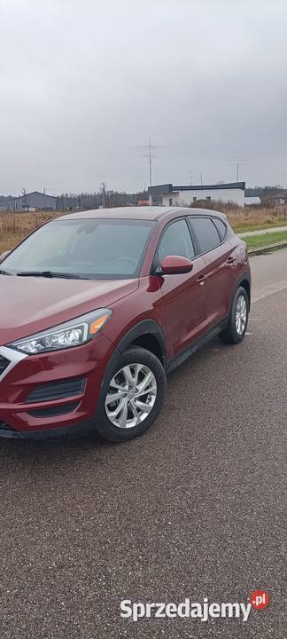Hyundai Tucson 20 benzyna elektrochrom. lusterka boczne sprzedam