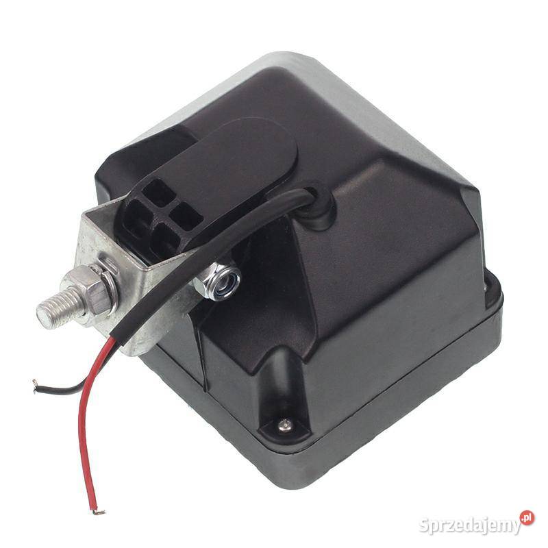 LAMPA ROBOCZA PROSTOKĄTNA PLASTIKOWA ŻARÓWKA 12V