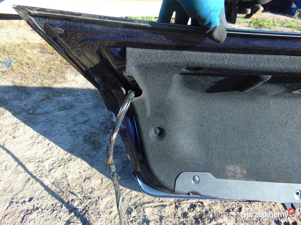 KLAPA TYLNA SZYBA 890 MERCEDES W212 osobowe