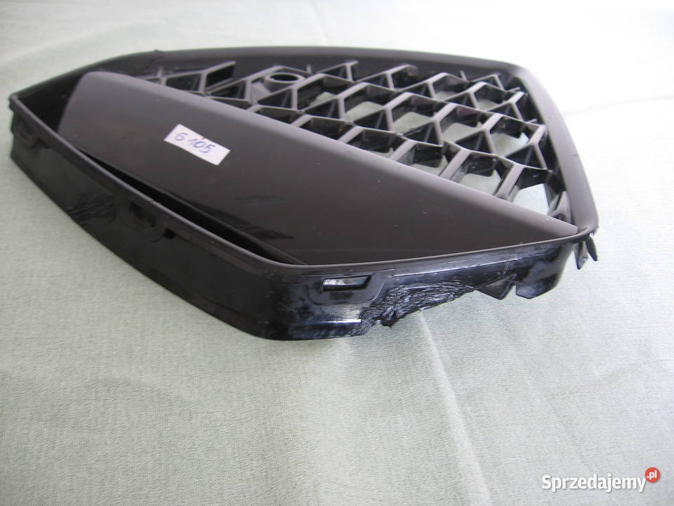 4K8807682D AUDI RS6 RS7 Kratka zderzaka Warszawa