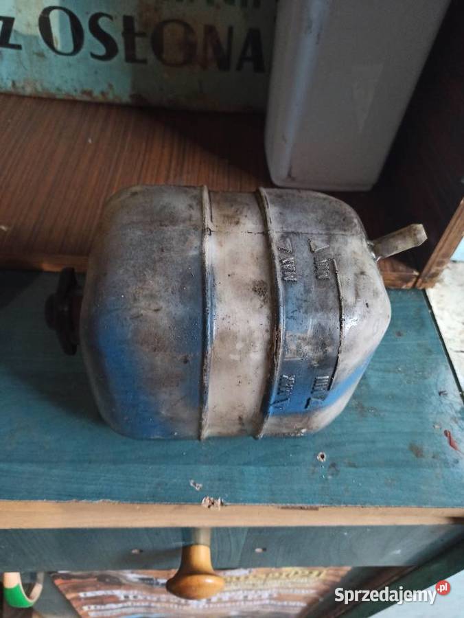 Zbiornik wyrównawczy żuk Fiat polonez Woźniki