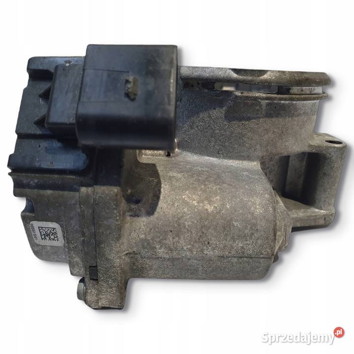 PRZEPUSTNICA VW Golf V 19 TDI 03G128063J