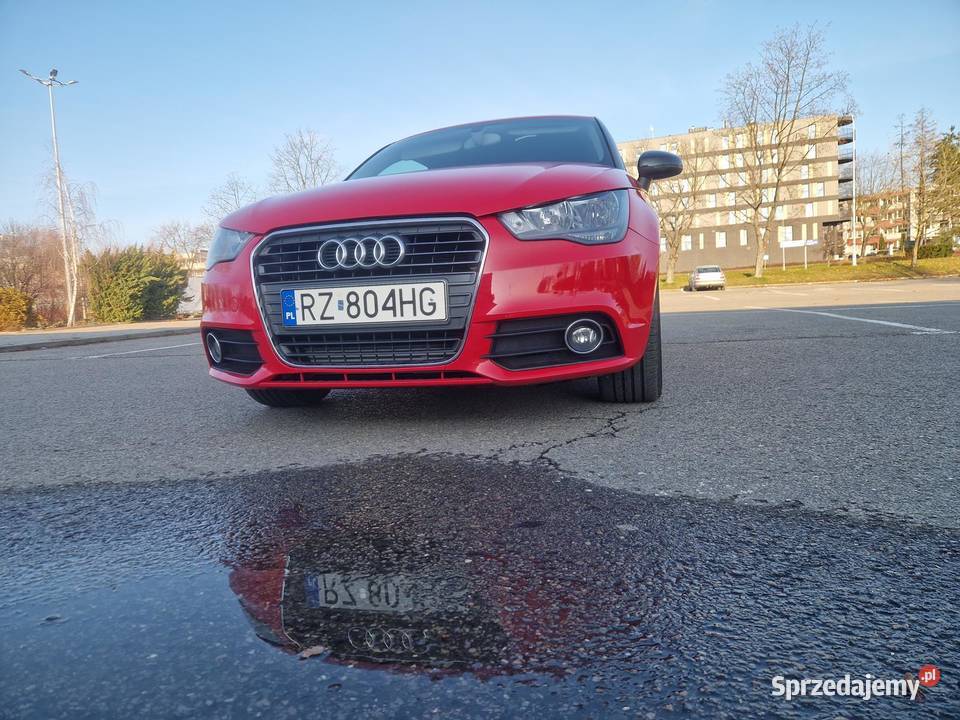 Audi A1 3drzwiowe 16 TDI 105 automat przejechane sprzedam