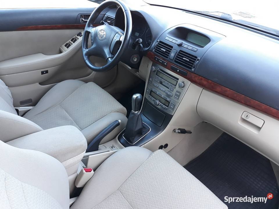 TOYOTA AVENSIS 20VVTi 147SALON POLSKA