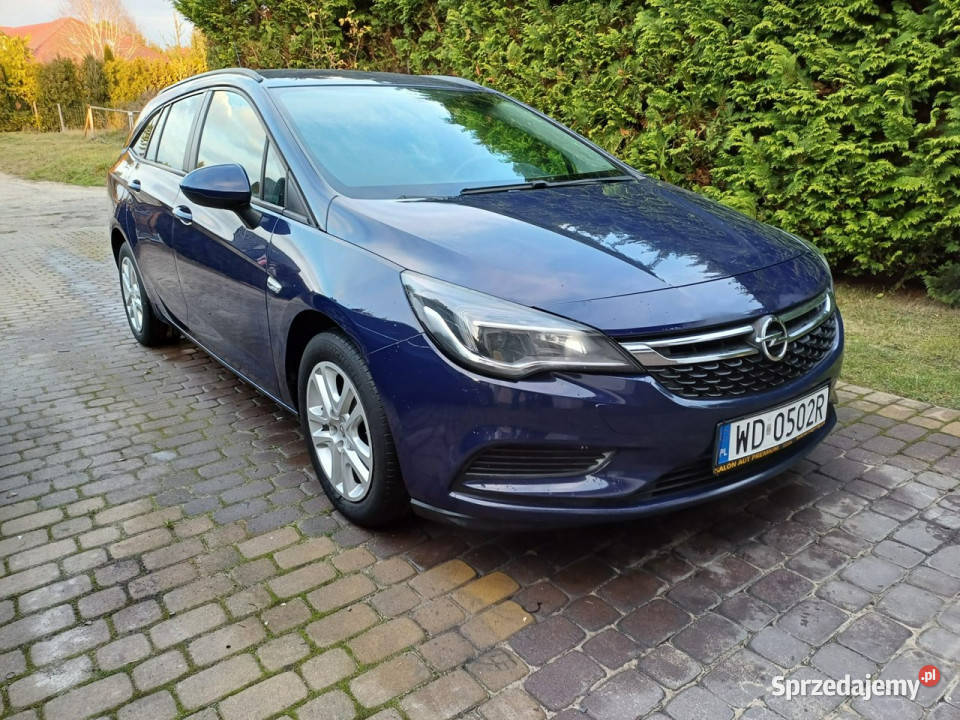 Opel Astra zadbana krajowa faktura VAT K ESP Łochowo