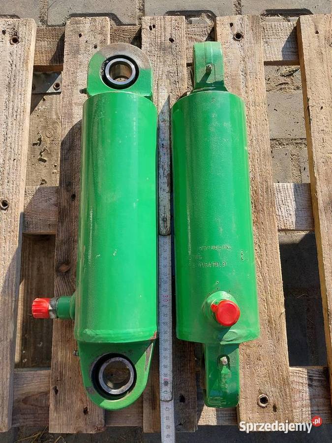 Siłownik John Deere Al80705 RE211913 Woźniki