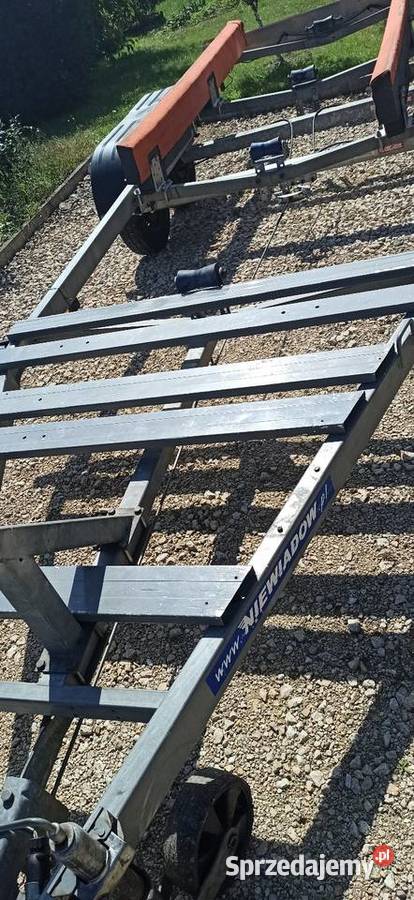Solidna Przyczepa Podłodziowa Niewiadów DMC 1300 Kochcice