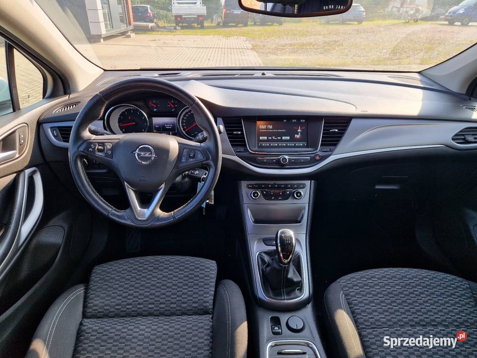 Opel Astra 14 T Leśniewo