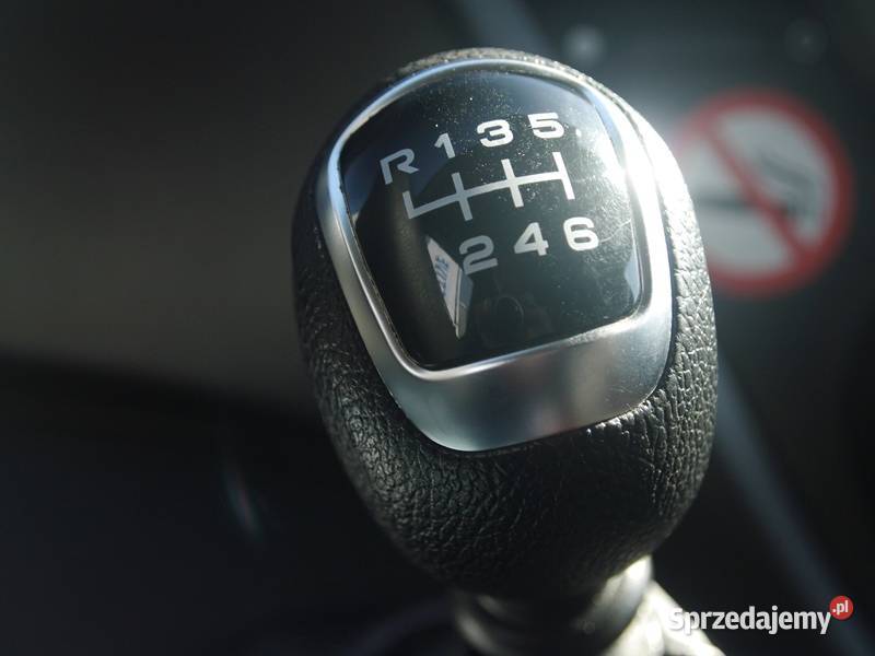 IVECO DAILY 35S16HA8V HIMATIC Furgon 16m3 Hak bezwypadkowy Suchy Las