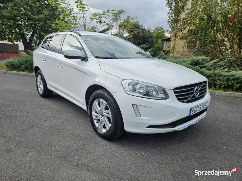 Volvo XC 60 Pełna Historia Serwisowa Ładne i światła do jazdy dziennej Opoczno