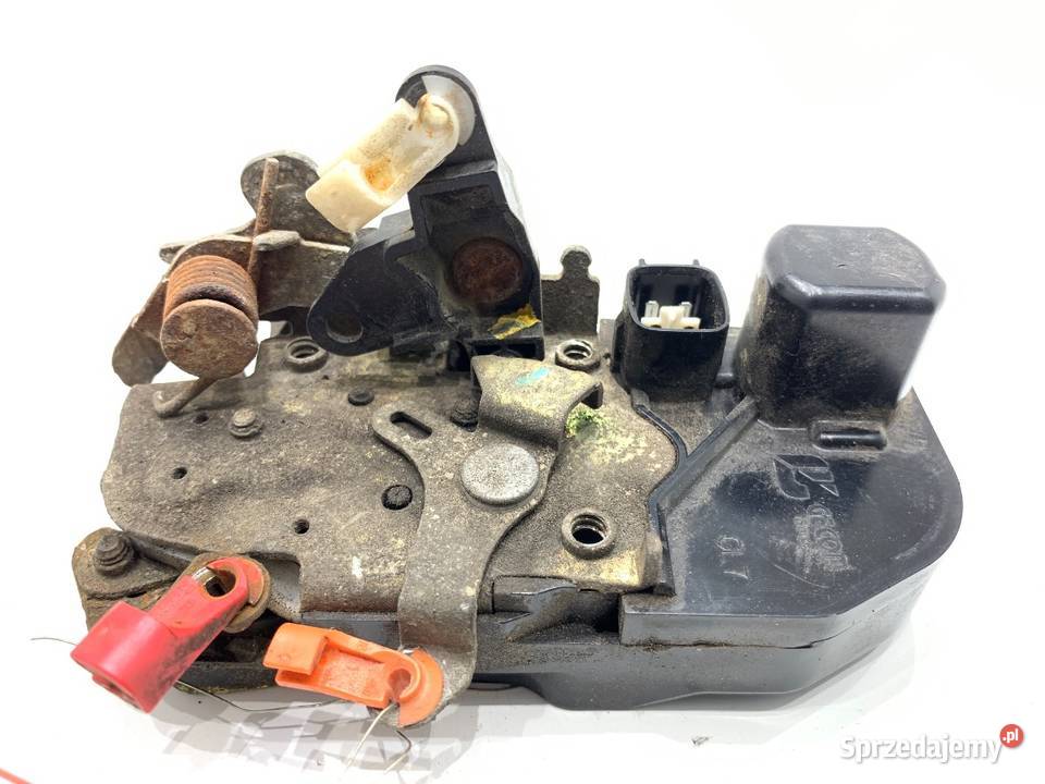 ZAMEK DRZWI LEWY PRZÓD CHRYSLER 300C Kombi