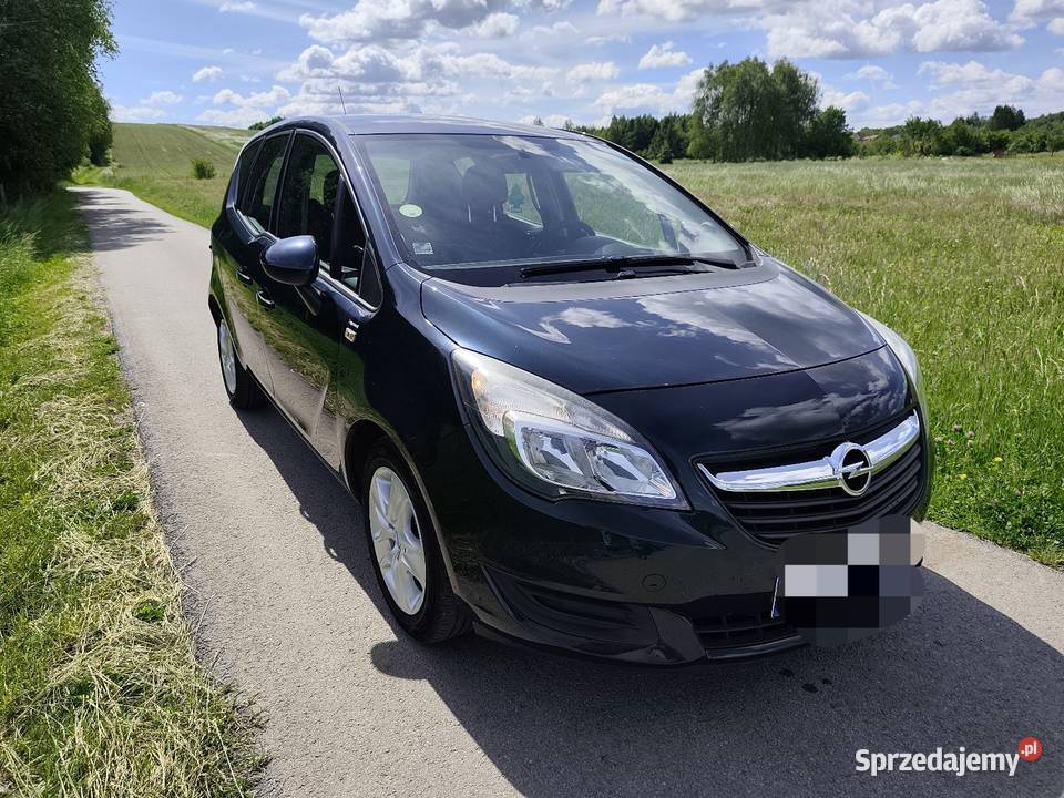 Opel Meriva gniazdo USB