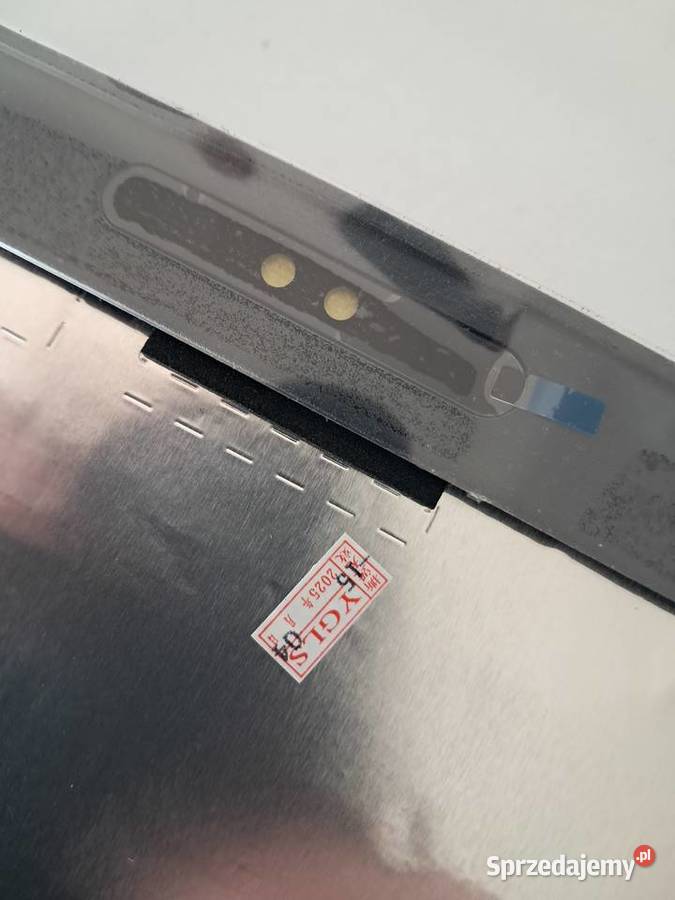 nowa klapka ramka matrycy do jakiegoś laptopa Sandomierz