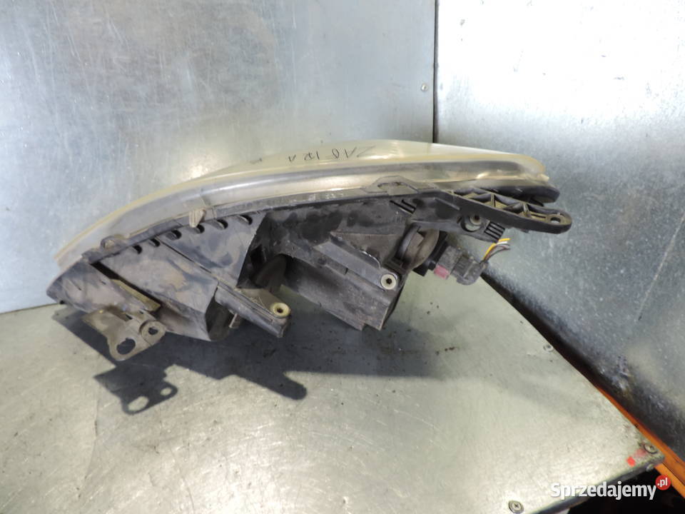 OPEL ZAFIRA B LAMPA PRAWA PRZEDNIA PRZÓD Nowy Sącz