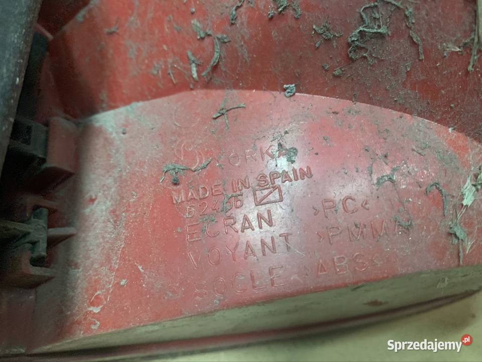 Lampa tył tylna lewa prawa renault modus Rok produkcji 2005 Szczecin