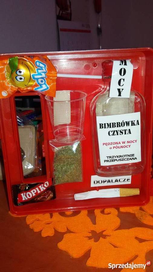 Apteczka drugiej pomocy super prezent Pozostałe Gromnik