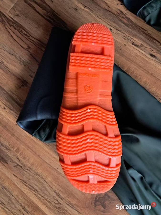 Nowe wodery rozmiar buta 43