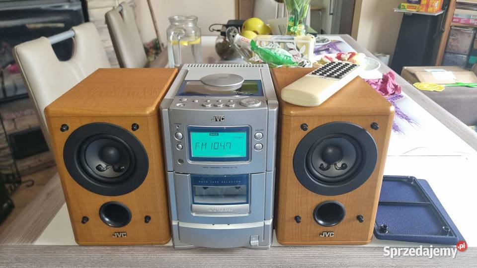 Wieża JVC UXT55 kolumny JVC SPUXT55 plus pilot Wieże i miniwieże łódzkie sprzedam