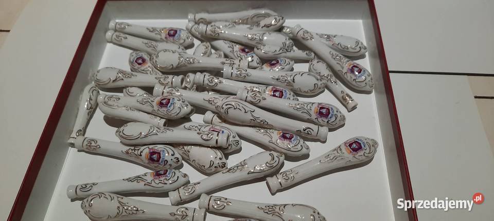 Porcelanowe uchwyty do sztućców Ćmielów 37 k55 sprzedam