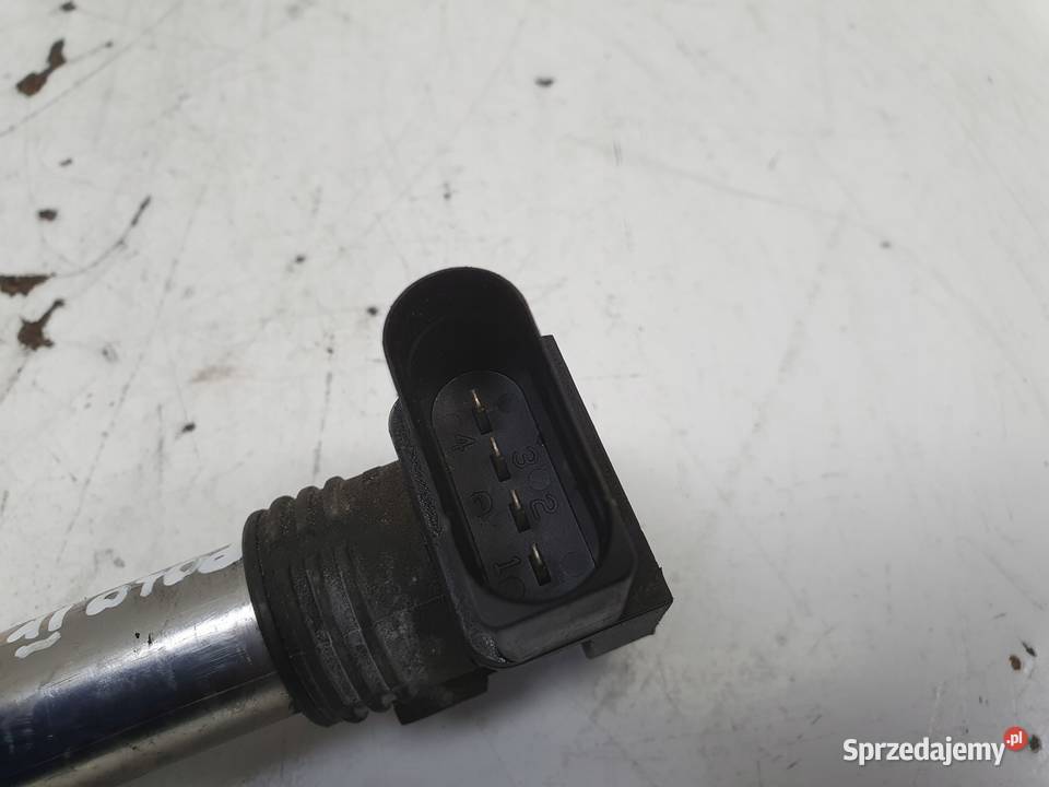 CEWKA ZAPŁONOWA VW Polo IV 12 6V 03D905115F osobowe sprzedam