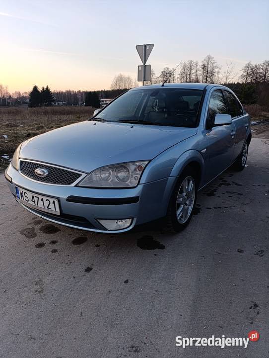 Ford Mondeo MK3 ghia 2005 16 lat jeden
