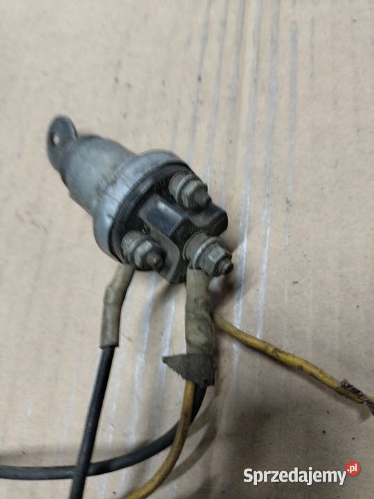 Stacyjka gaz UAZ Moskwicz Wołga łódzkie Łubno sprzedam