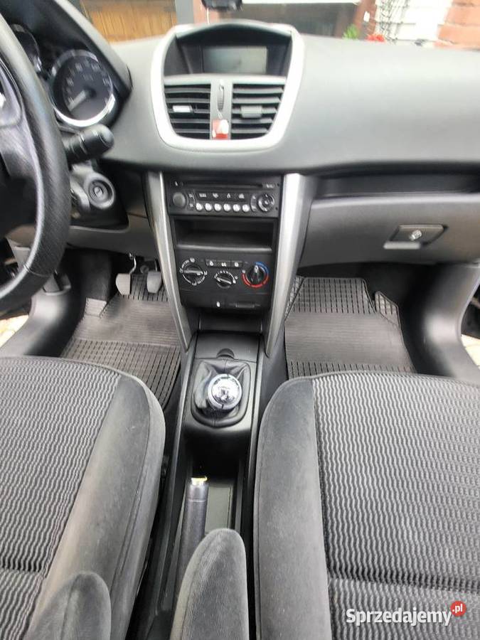 Peugeot 207 14 HDI 13 Lat w jednych rekach sprowadzony Bolesławiec
