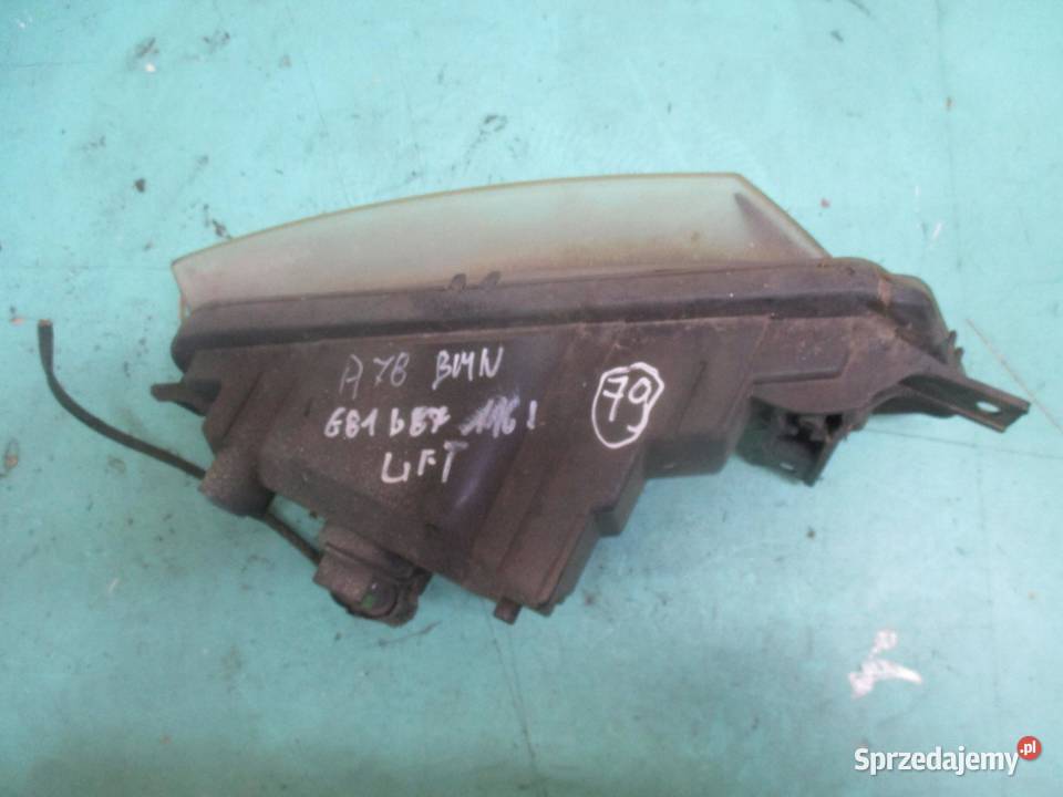 BMW E81 E87 LIFT 09r halogen lewy 7181287