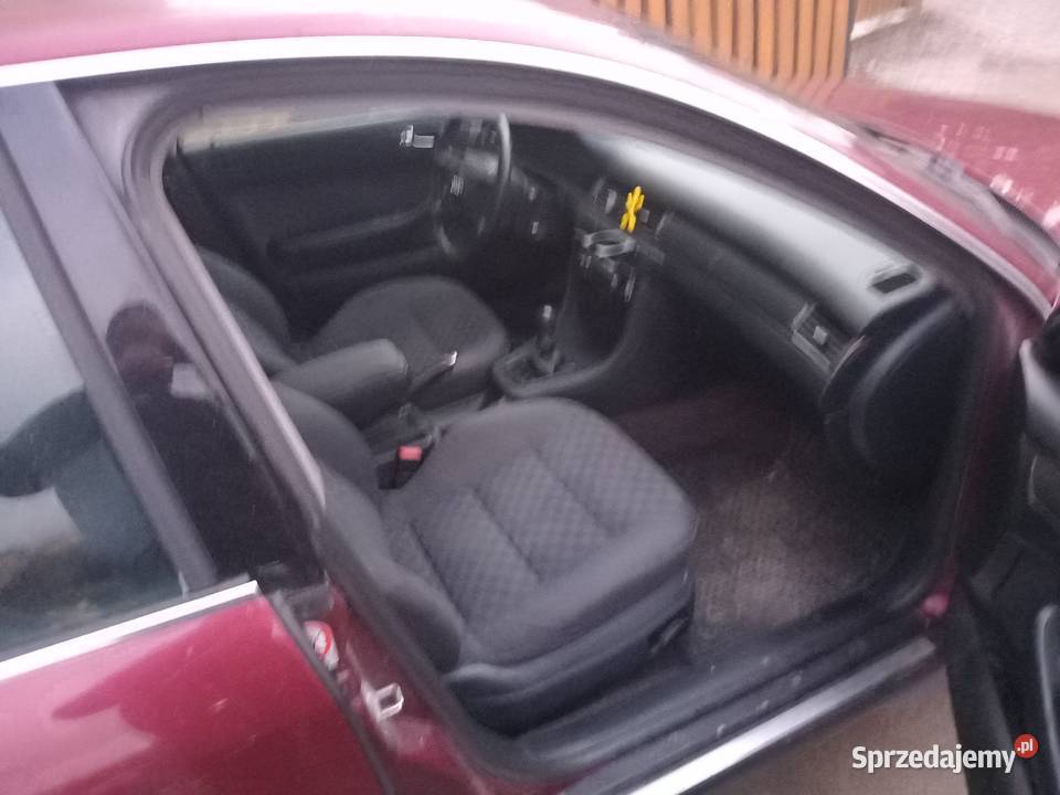 Audi a6 c5 165KM Lublin sprzedam