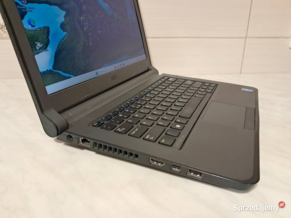 Laptop Dell Latitude 3340 i5 ram 8GB ssd Komputery i Akcesoria sprzedam