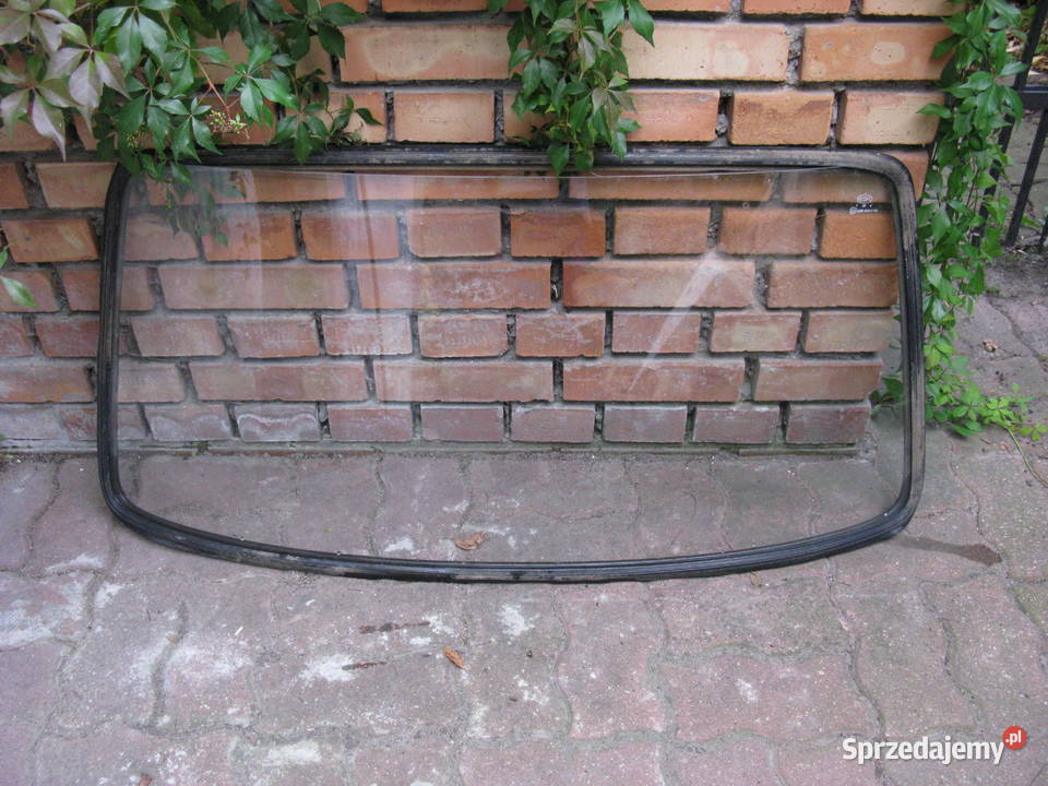 Szyba samochodowa przednia fiat 126p Braniewo sprzedam