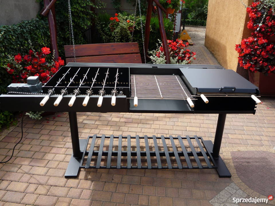 Gastronomiczny grill cateringowy na szaszłyki