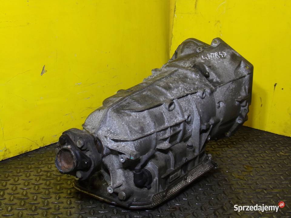 BMW E90 330i 30 B 08r 272 skrzynia biegow Suków sprzedam