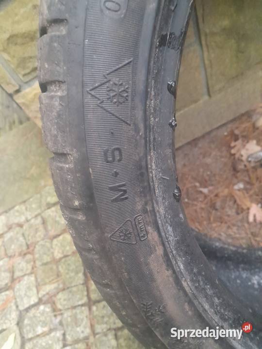 Opony zimowe rozmiar 22540R18 Łazy sprzedam